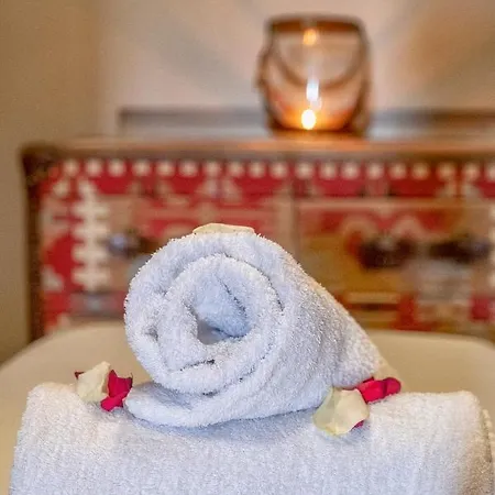 Chateau De Tresse Hotel