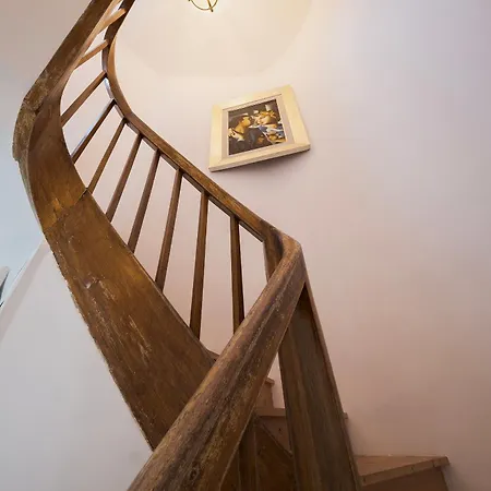 Chateau De Tresse Otel 5*
