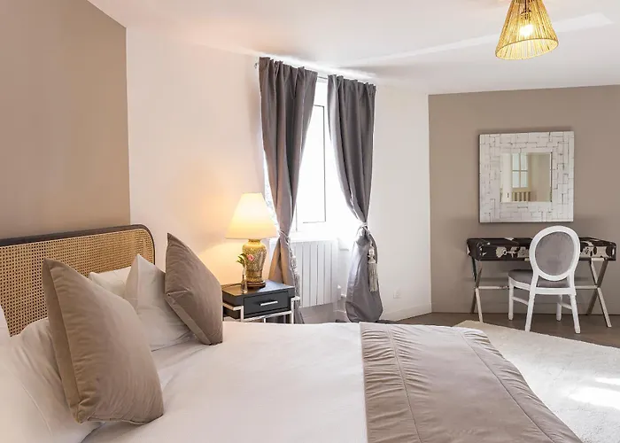 Chateau De Tresse ホテル 5*