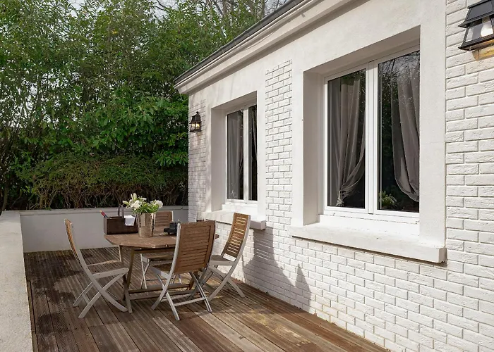 ホテル Chateau De Tresse 5*