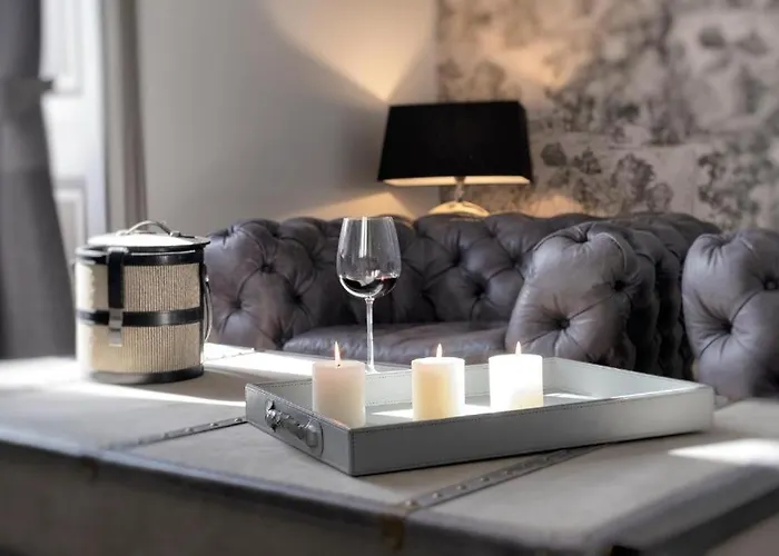 Chateau De Tresse 5*