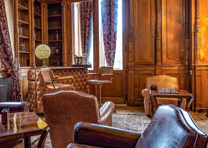 Chateau De Tresse ホテル Pouancé