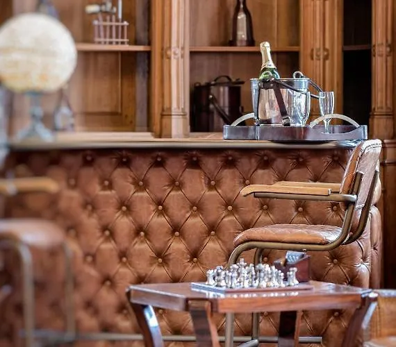 Chateau De Tresse ホテル